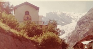 Val Veny Notre Dame de la Guerison e  Monte Bianco